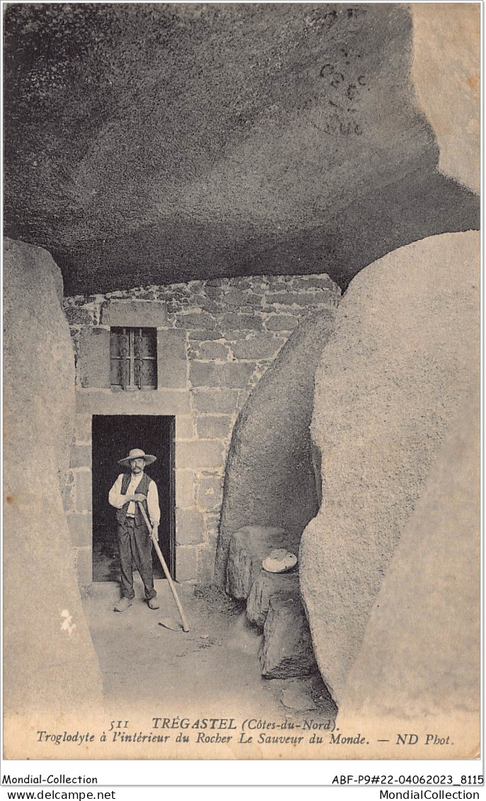 ABFP9-22-0764 - TREGASTEL - Troglodyte A L'Interieur Du Rocher - Le Sauveur Du Monde  - Trégastel