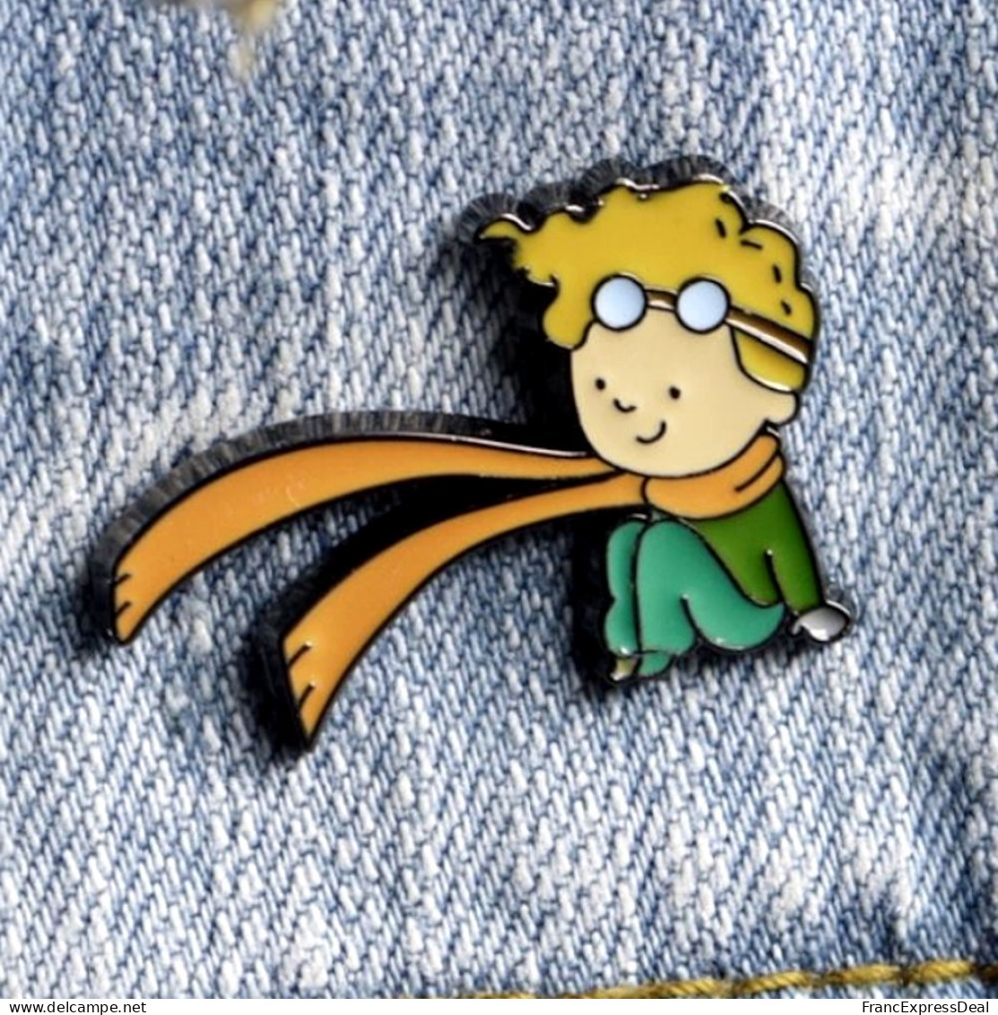 Pin's NEUF En Métal Pins - Le Petit Prince Antoine De Saint-Exupéry (Réf 2) - Autres & Non Classés