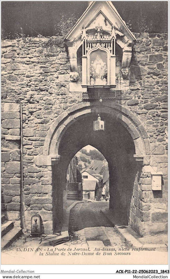 ACKP11-22-0919 - DINAN - La Porte De Jerzual Au-dessus Niche Renfermant La Statue De Notre-dame De Bon Secours  - Dinan