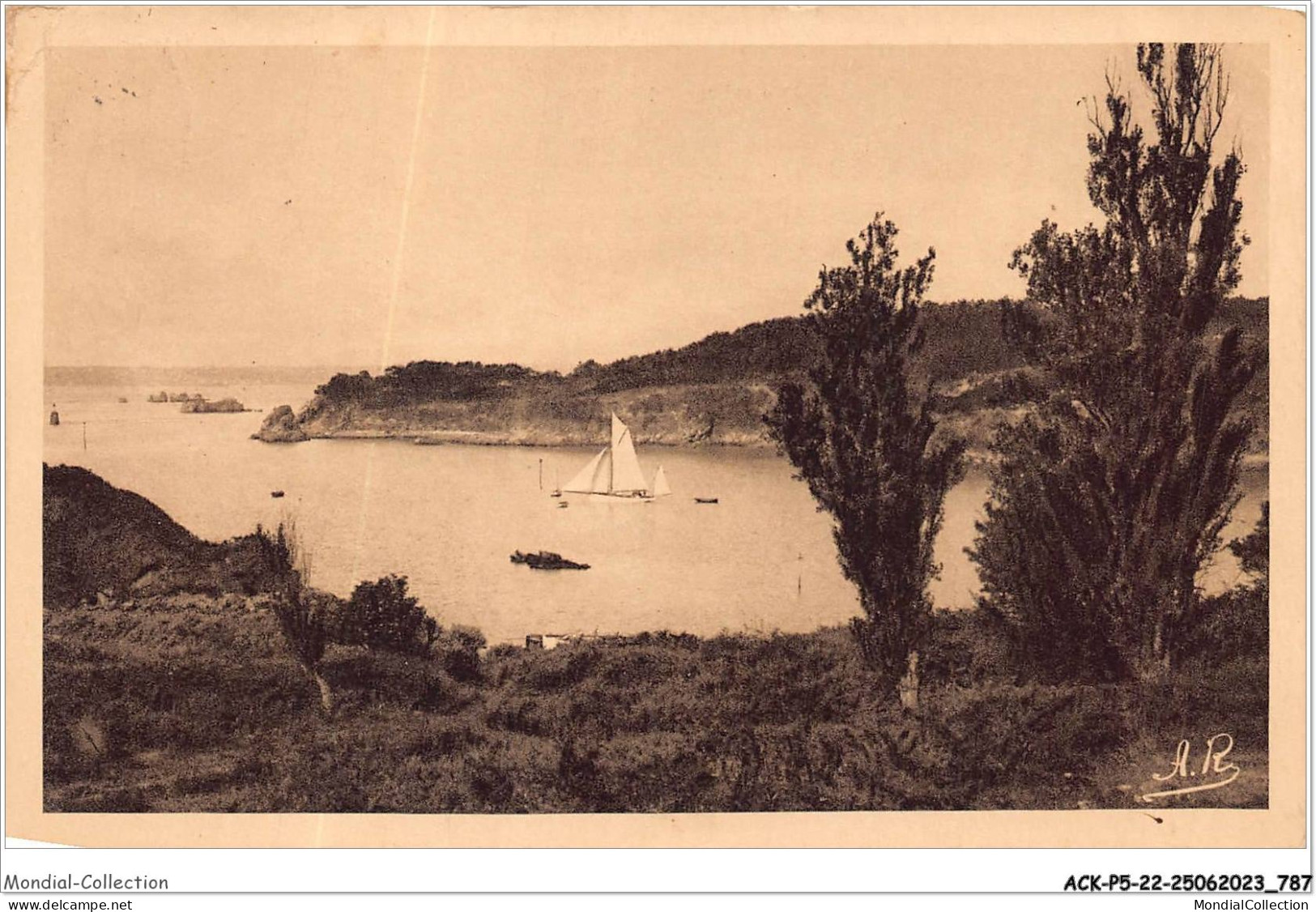 ACKP5-22-0390 - ILE DE BREHAT - Vue Prise Du Paradis - Ile De Bréhat