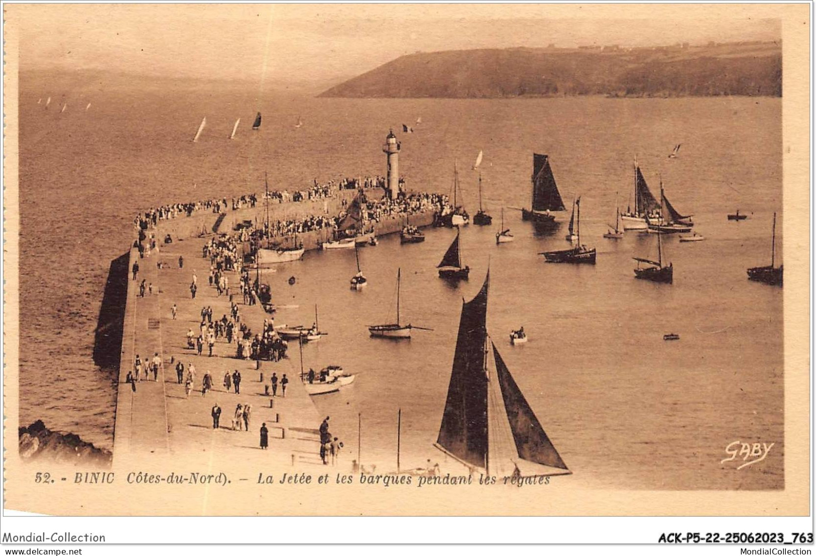 ACKP5-22-0378 - BINIC - La Jetée Et Les Barques Pendant Les Régates  - Binic