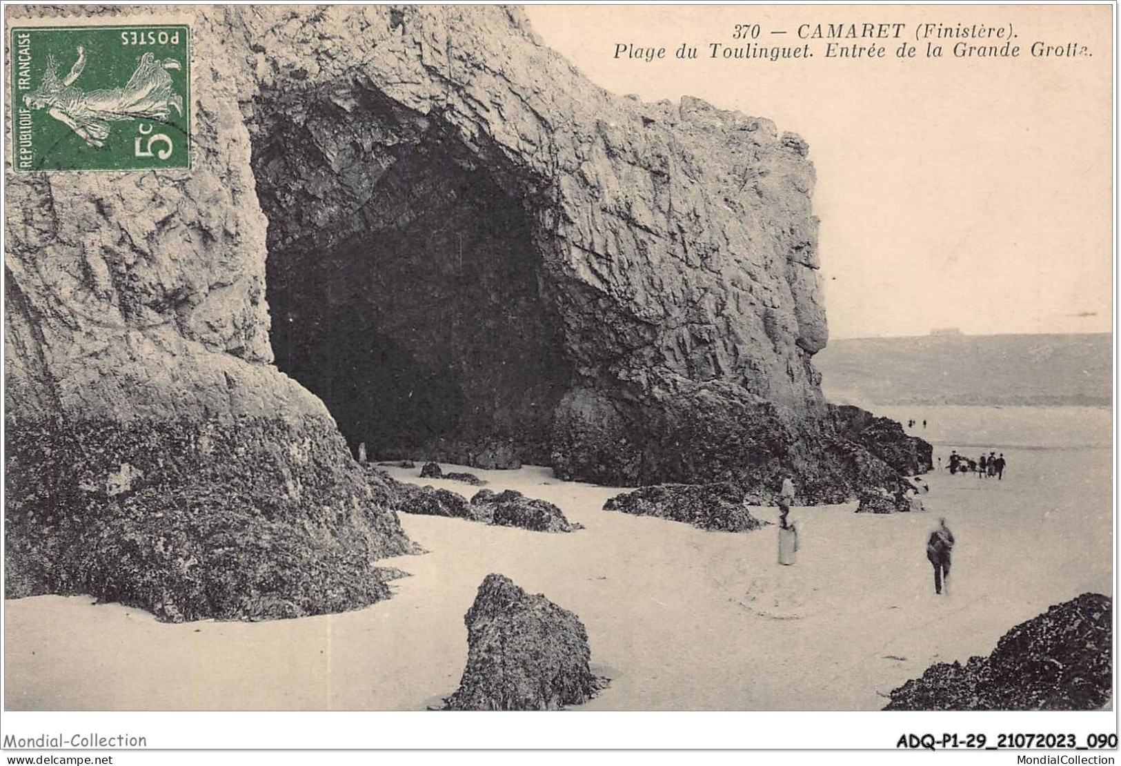 ADQP1-29-0046 - CAMARET - Plage Du Toulinguet - Entrée De La Grande Grotte - Camaret-sur-Mer