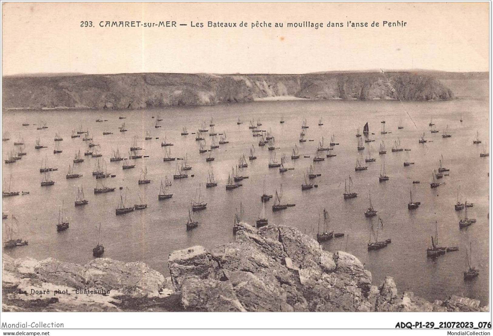 ADQP1-29-0039 - CAMARET-SUR-MER - Les Bateaux De Pêche Au Mouillage Dans L'anse De Penhir - Camaret-sur-Mer
