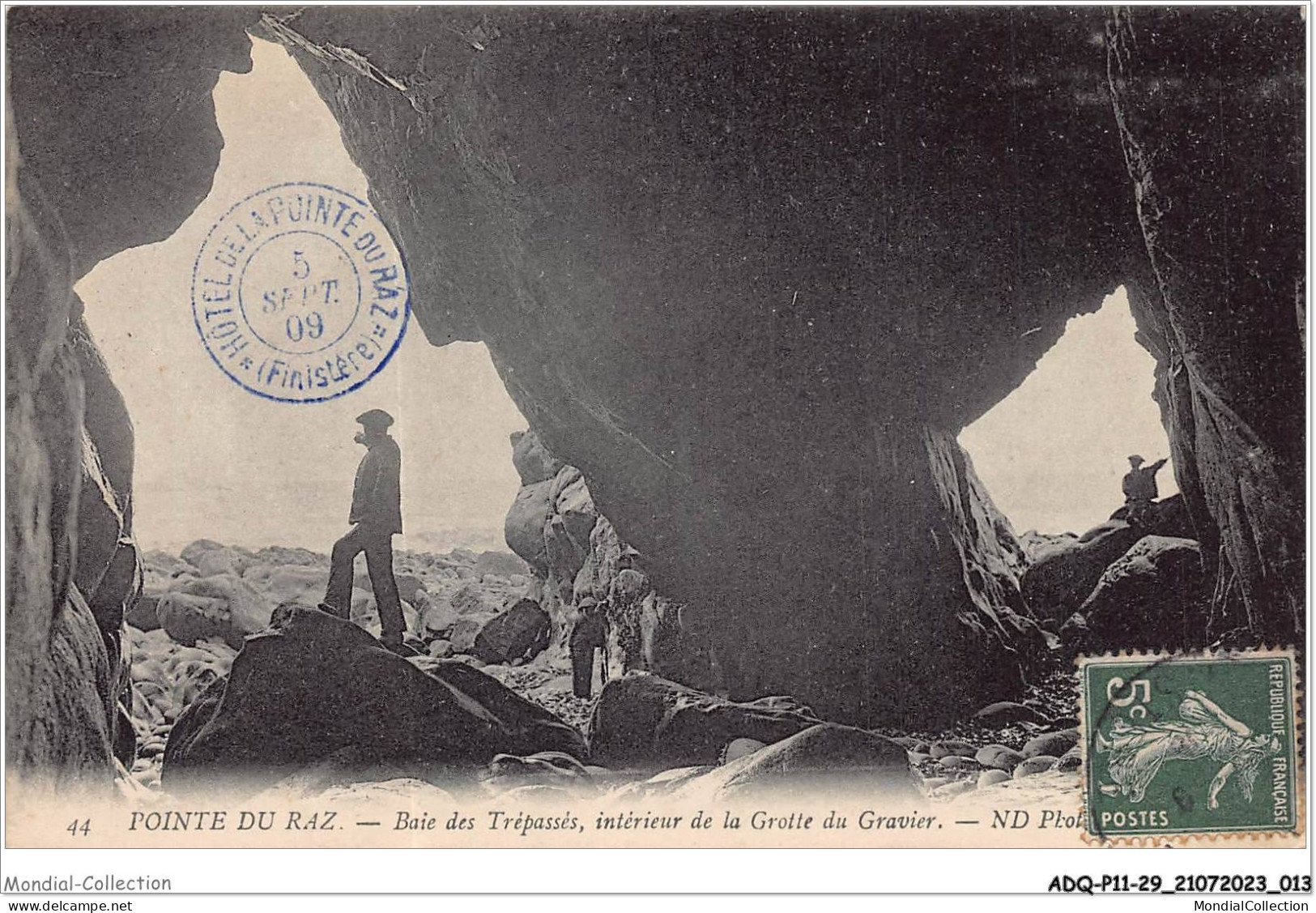 ADQP10-29-1008 - POINTE DU RAZ - Baie De Trépassés - Intérieur De La Grotte Du Gravier - La Pointe Du Raz
