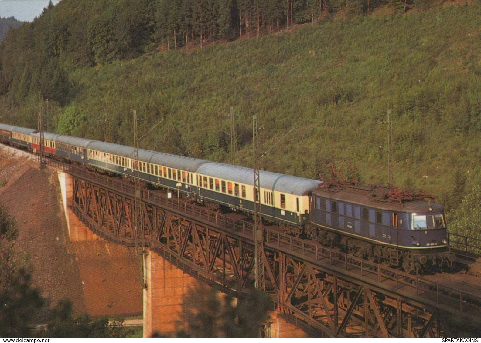 ZUG Schienenverkehr Eisenbahnen Vintage Ansichtskarte Postkarte CPSM #PAA846.DE - Trains