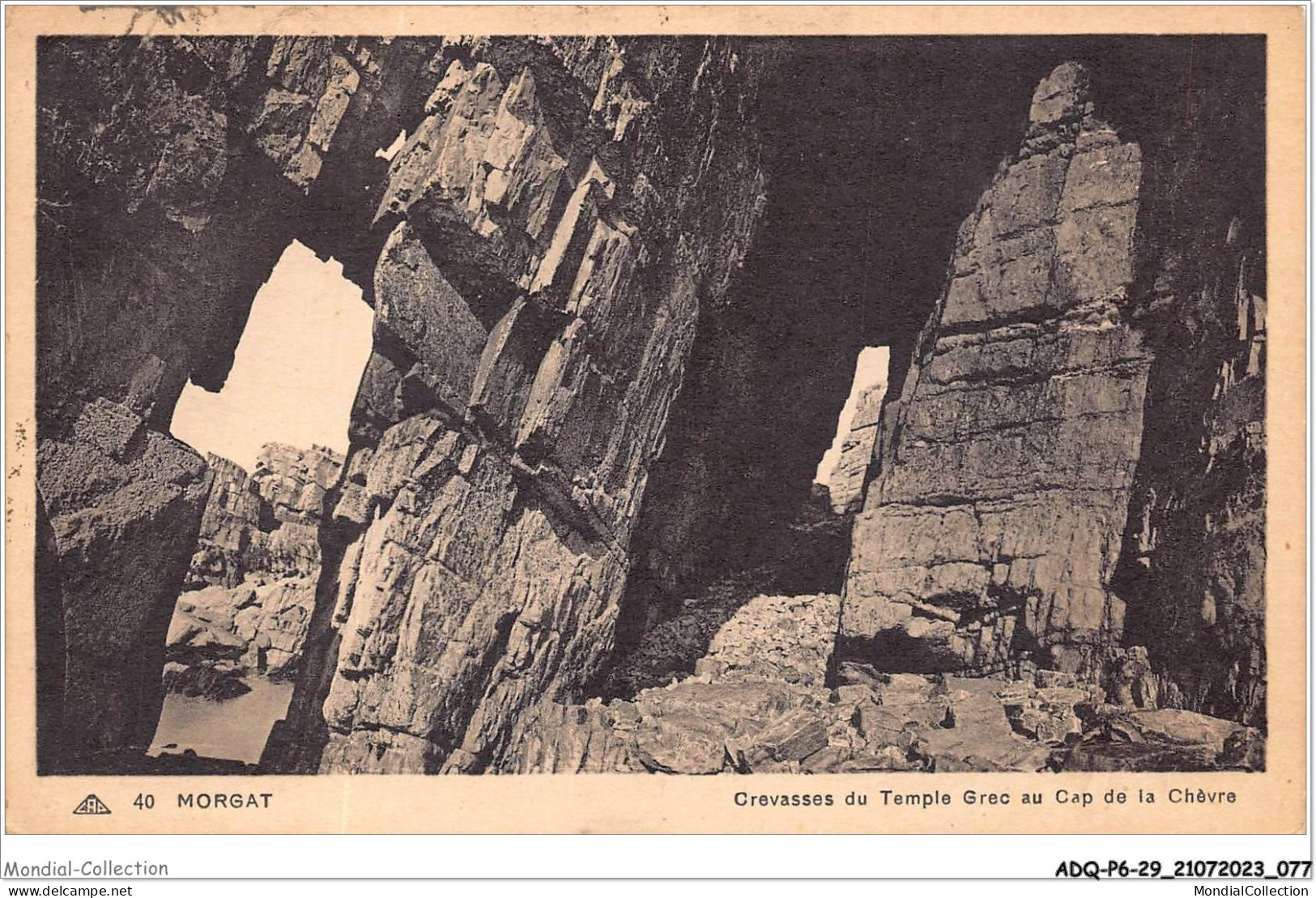 ADQP6-29-0533 - MORGAT - Crevasses Du Temple Grec Au Cap De La Chèvre - Morgat