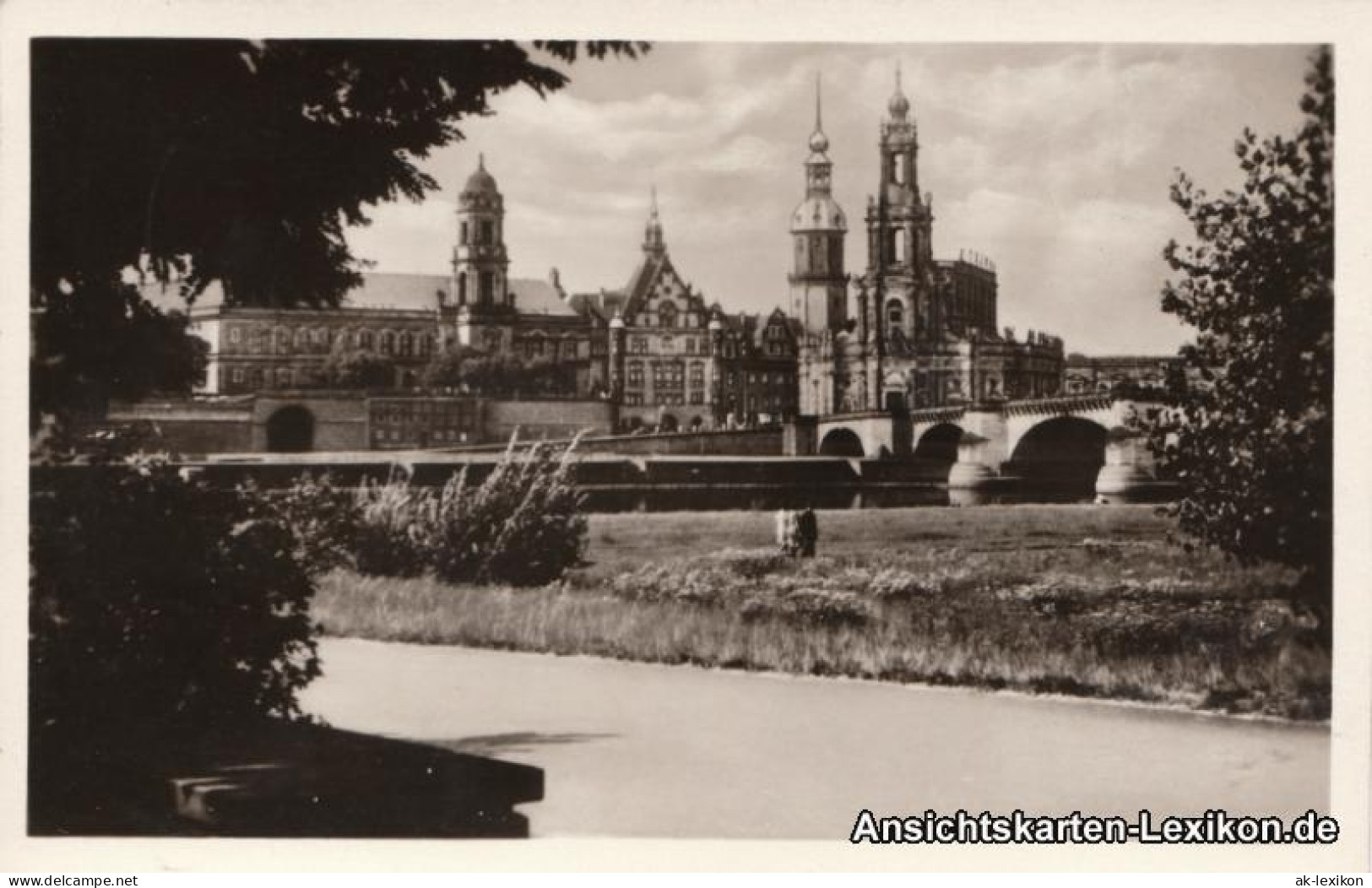 Ansichtskarte Innere Altstadt-Dresden Totalansicht 1953  - Dresden