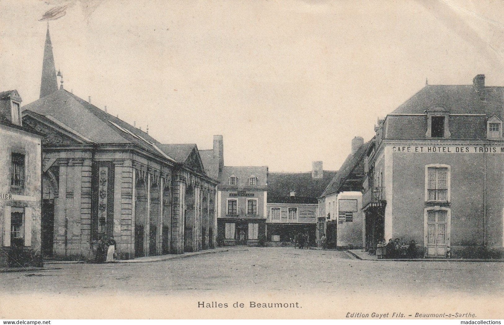 Beaumont Sur Sarthe  (72 - Sarthe) Les Halles - Beaumont Sur Sarthe
