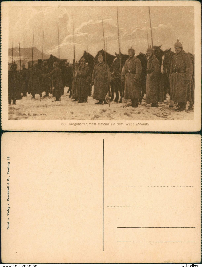Ansichtskarte  Dragonerregiment Rastend Auf Dem Wege Ostwärts. 1918 - War 1914-18