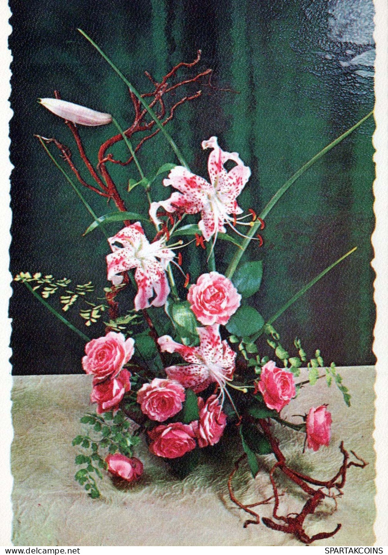 FLEURS Vintage Carte Postale CPSM #PAS665.FR - Flowers