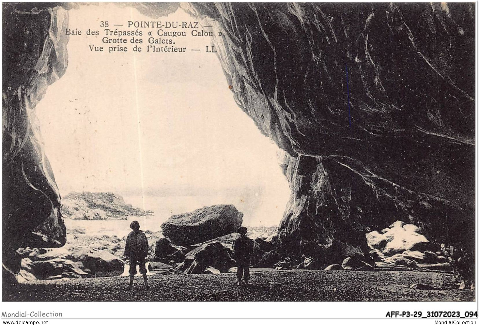 AFFP3-29-0229 - LA POINTE DU RAZ - Baie Des Trépassés - Grotte Des Galets - Vue Prise De L'intérieur  - La Pointe Du Raz
