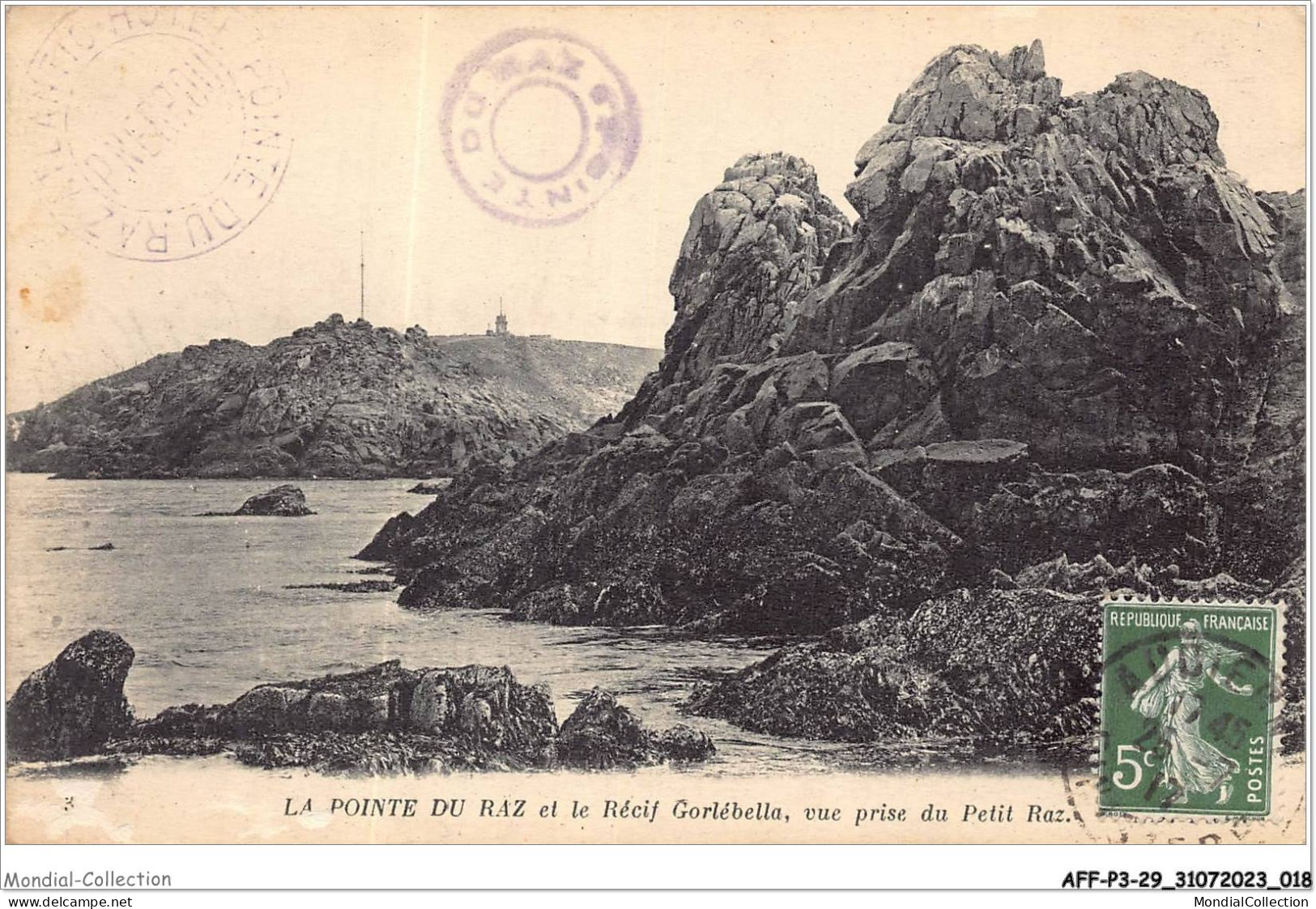 AFFP3-29-0191 - LA POINTE DU RAZ Et Le Récif Gorlébella - Vue Prise Du Petit Raz  - La Pointe Du Raz