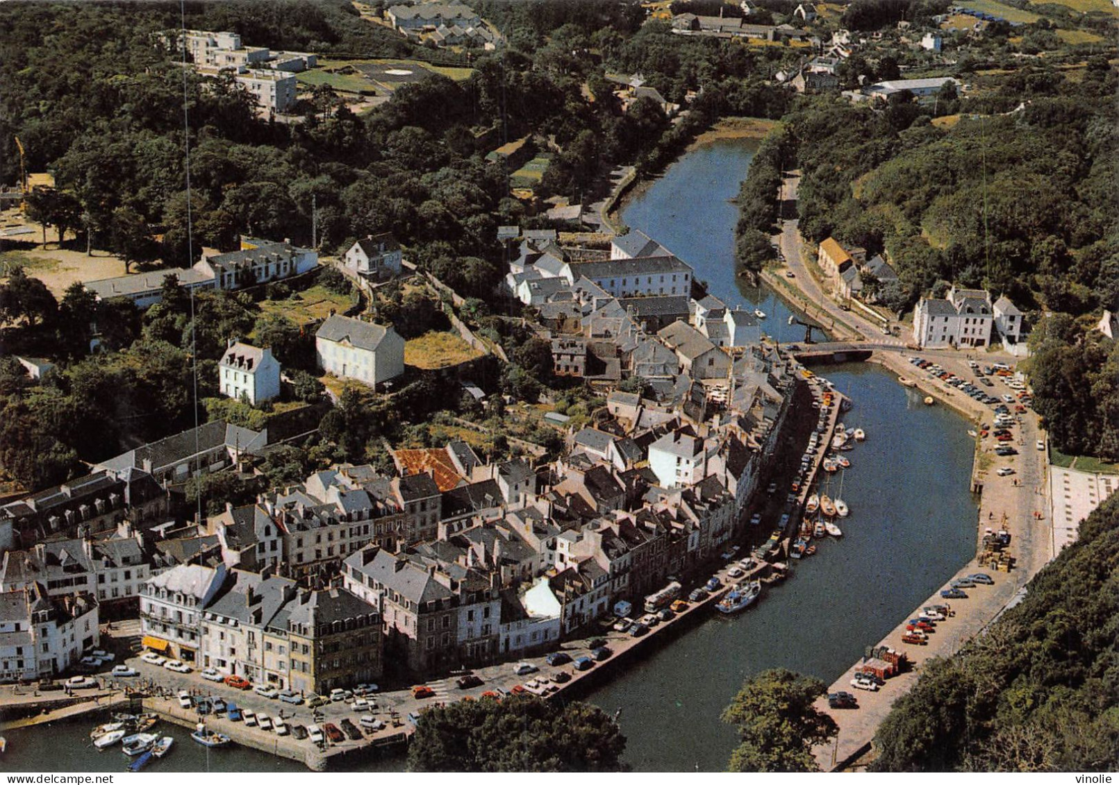 P-24-Mi-Is-2543 : VUE AERIENNE DE BELLE-ILE-EN-MER. LE PALAIS - Palais