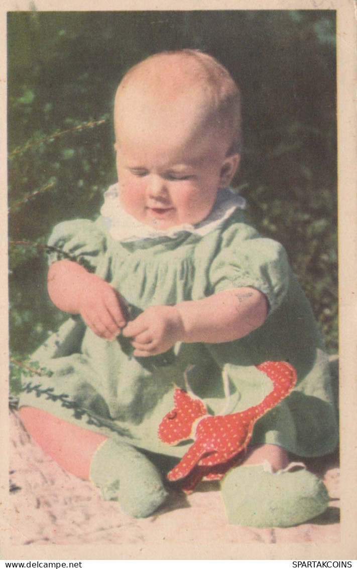 ENFANTS Portrait Vintage Carte Postale CPSMPF #PKG873.FR - Portraits