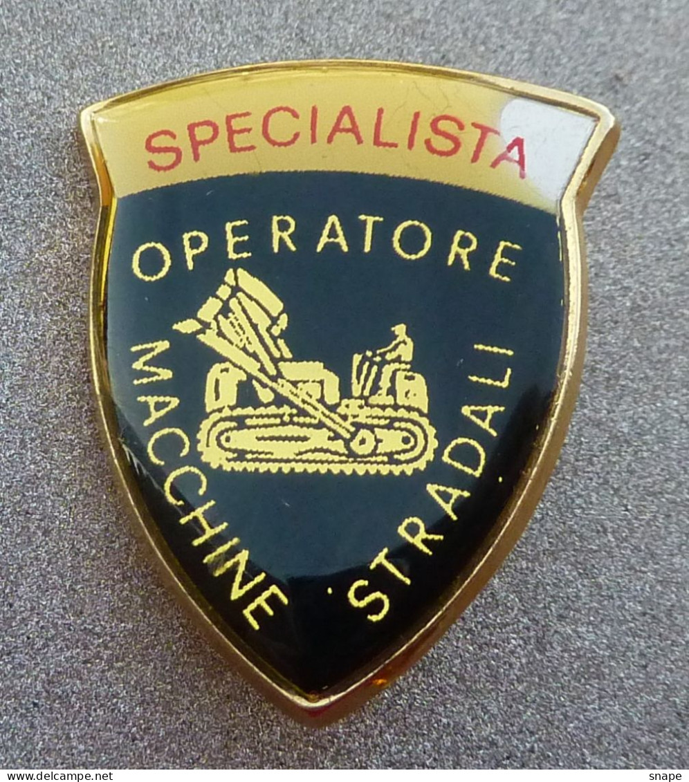 DISTINTIVO Spilla OPERATORE MACCHINE STRADALI - Esercito Italiano Incarichi - Italian Army Pinned Badge - Used (286) - Esercito