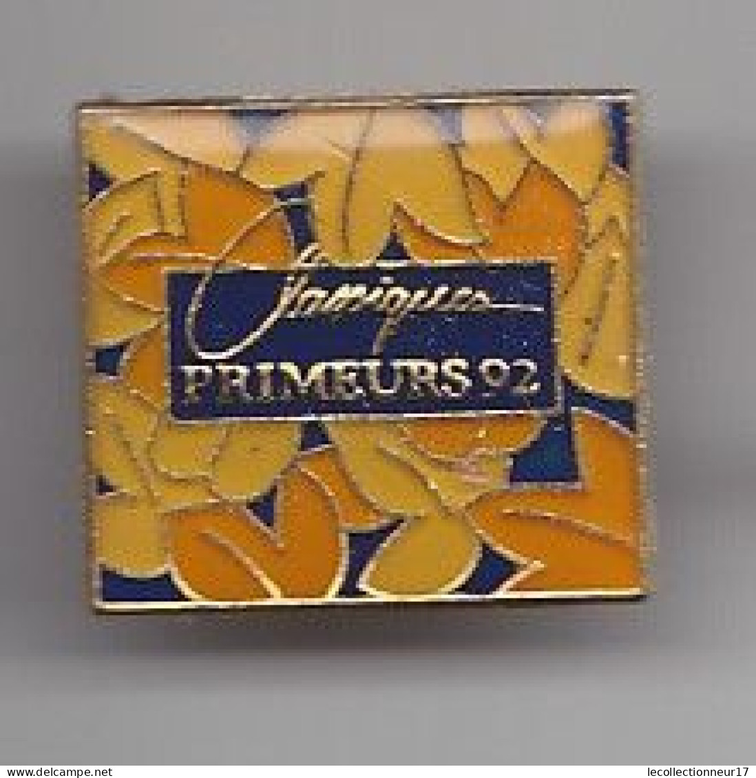 Pin's Classiques Primeurs 92 Vin Réf 4886 - Boissons