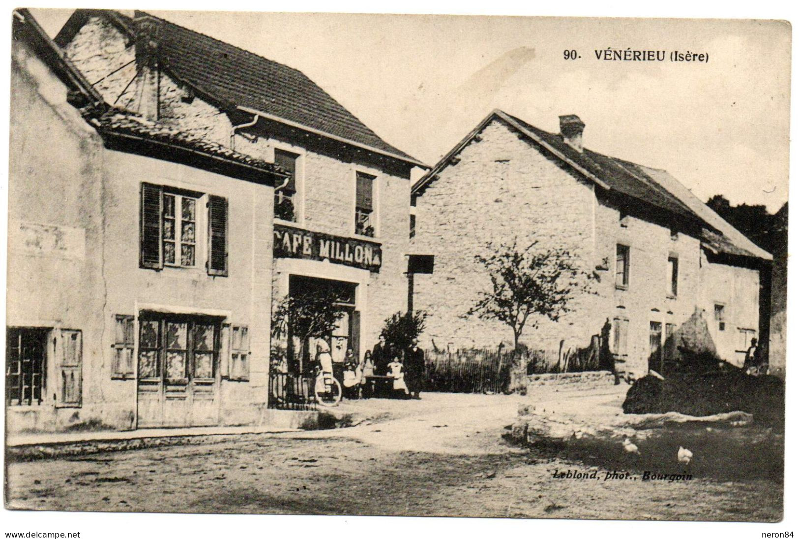 VENERIEU 38. CAFE MILLON ANIME. ECRITE PAR LA COUSINE J.MILLON LE 15/03/1915. BON ETAT. - Other & Unclassified