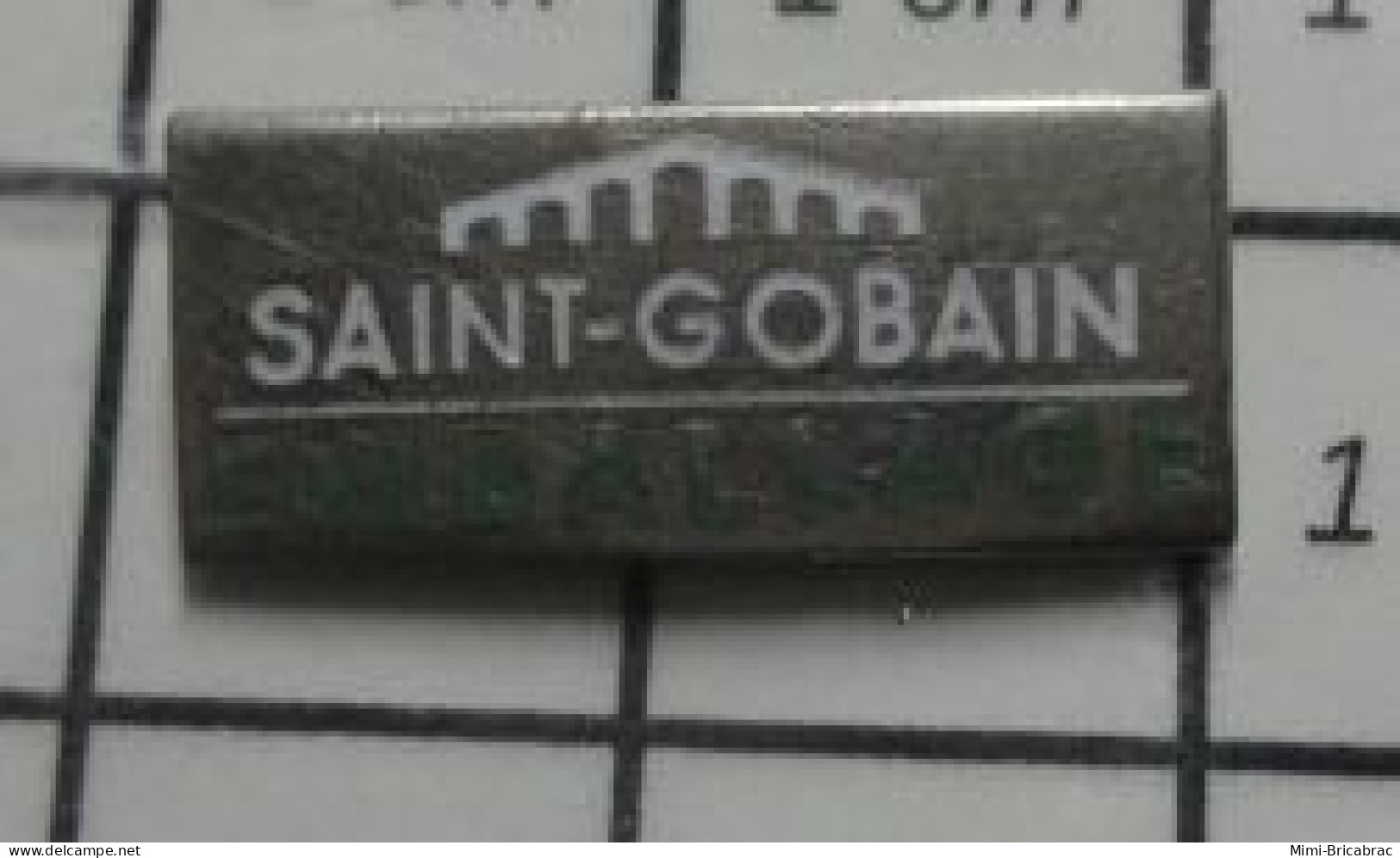 SP07 Pin's Pins / Beau Et Rare / MARQUES /  SAINT GOBAIN EMBALLAGE - Trademarks