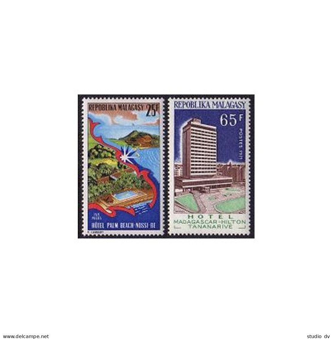 Malagasy 458-459, MNH. Michel 636-637. Hotels 1971: Hilton, Palm Beach. - Madagascar (1960-...)