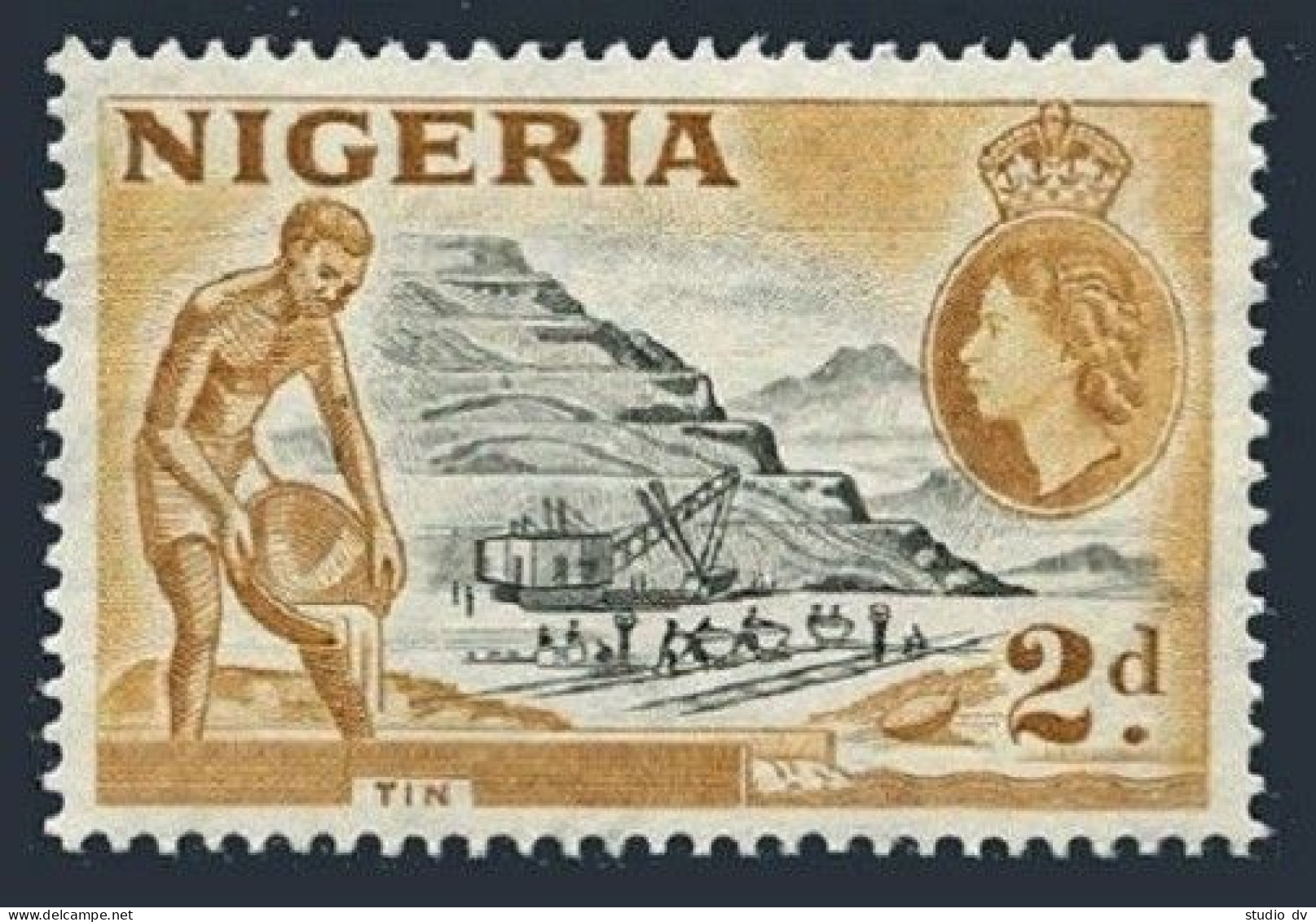 Nigeria 83,hinged.Michel 74. Queen Elizabeth II,1953.Mining Tin. - Niger (1960-...)
