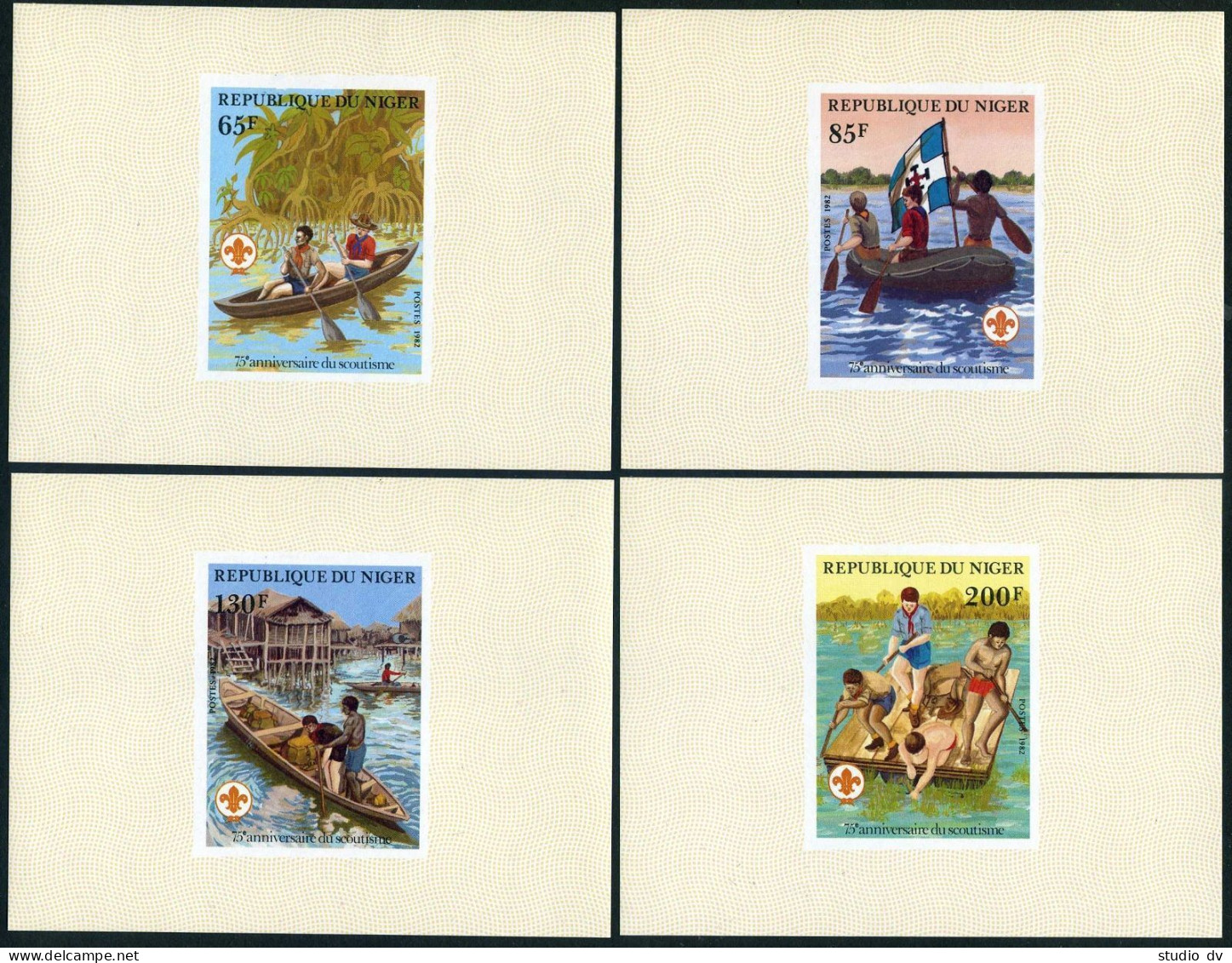 Niger 586-589 Deluxe,MNH.Michel 796-799 Bl. Scouting Year 1982.Canoeing,Rafting, - Niger (1960-...)