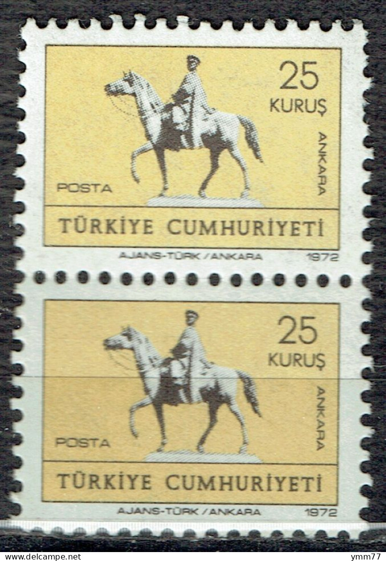 Statue équestre D'Atatürk (paire Verticale) - Neufs