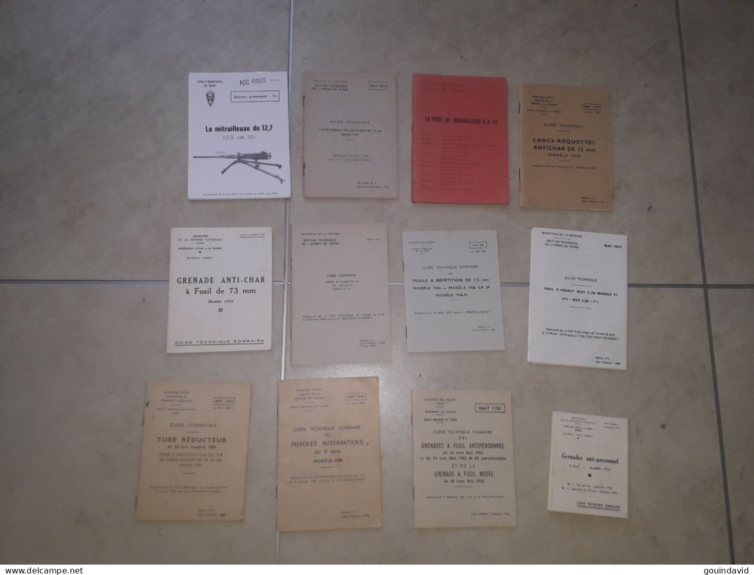 Lot  De  Fasicules  Militaire - Documents