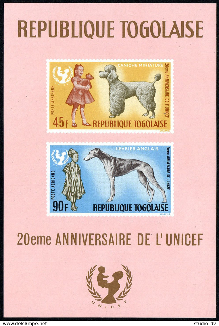 Togo C64a Sheet, MNH. Michel Bl.26. UNICEF, 1967. Dogs & Children. - Togo (1960-...)