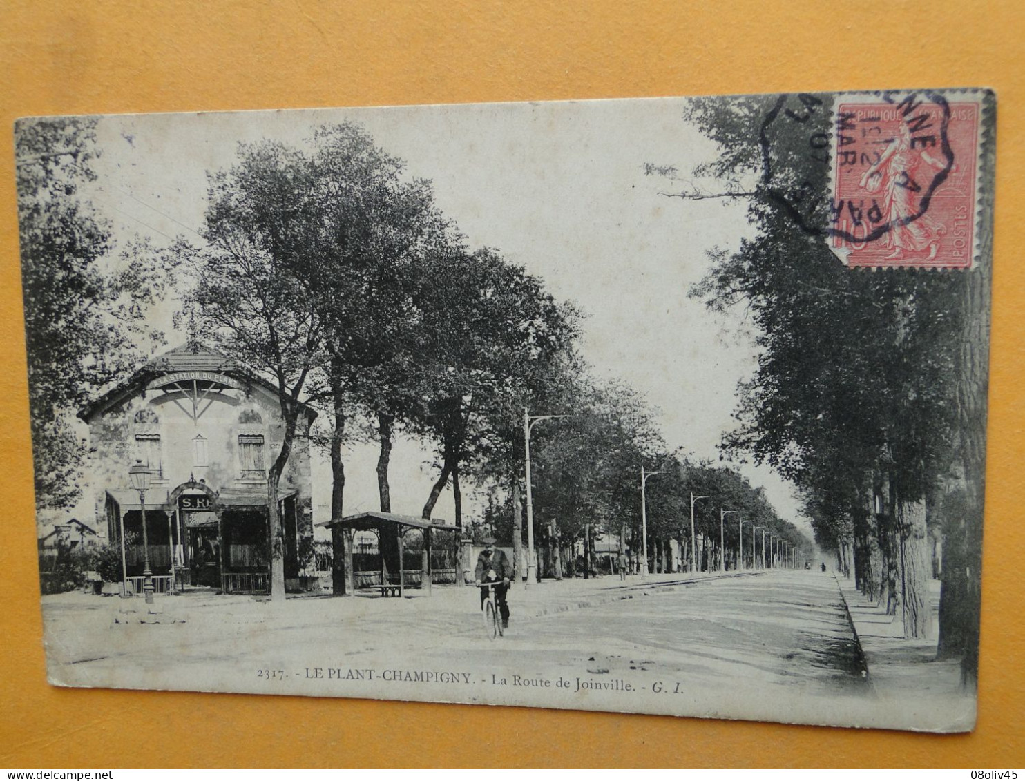 CHAMPIGNY Sur MARNE -- Le Plant - Route De Joinville - Café "A La Station Du Plant - Cycliste - Champigny Sur Marne