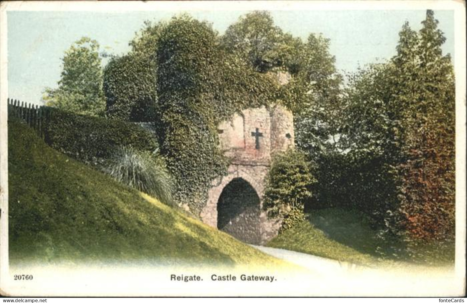 11045833 Reigate Castle Gateway Reigate And Banstead - Surrey