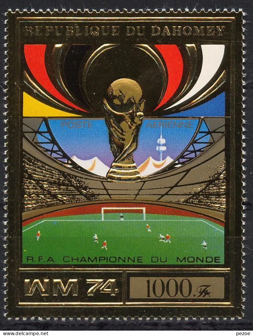 Football / Soccer / Fussball - WM 1974:  Dahomey  Goldmarke **, Perf. - 1974 – Allemagne Fédérale