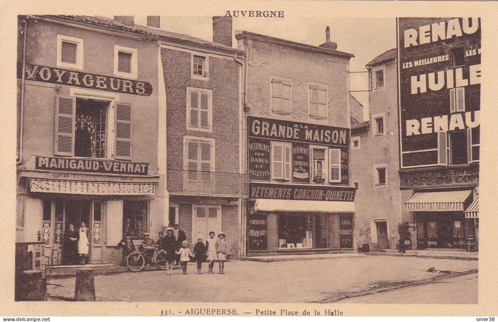 63 - Aigueperse - Petite Place De La Halle - Cpa Animée - Aigueperse