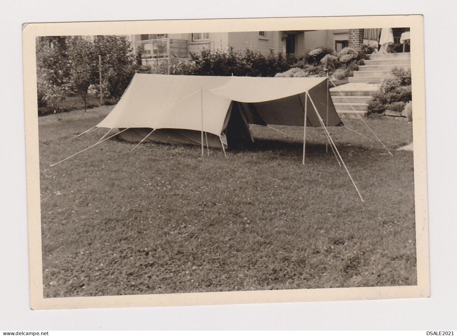 Tent In Yard, Scene, Vintage Orig Photo 10.2x7.2cm. (1462) - Objets