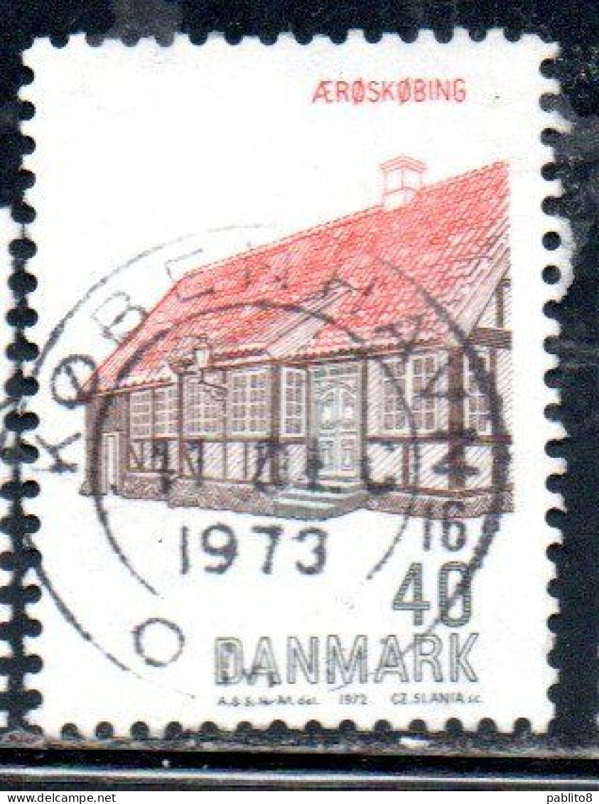 DANEMARK DANMARK DENMARK DANIMARCA 1972 ARCHITECTURE AEROSKOBING HOUSE 40o USED USATO OBLITERE' - Used Stamps
