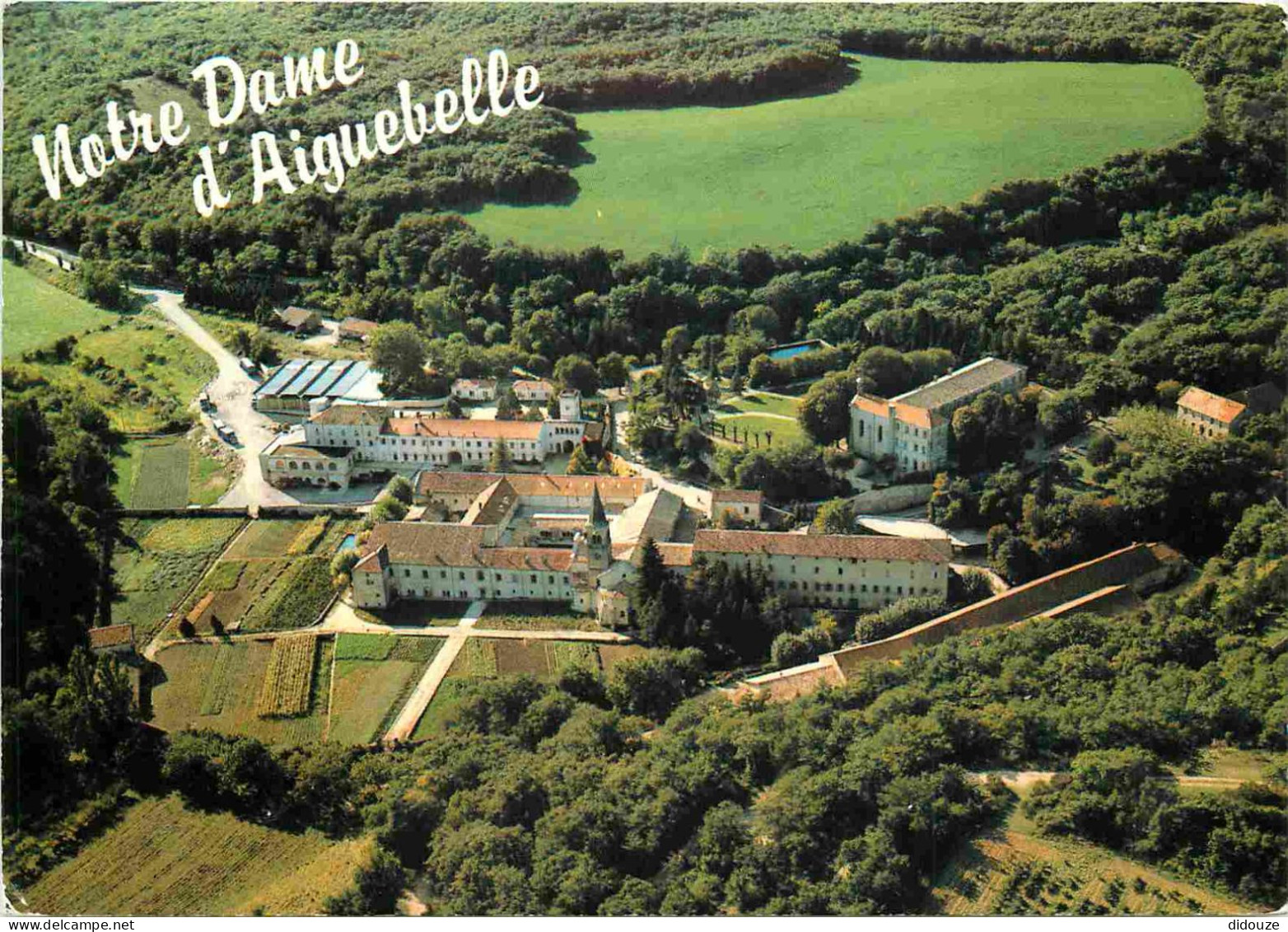 26 - Grignan - Abbaye Cistercienne De Notre-Dame D'Aiguebelle - Vue Générale Aérienne - CPM - Voir Scans Recto-Verso - Grignan