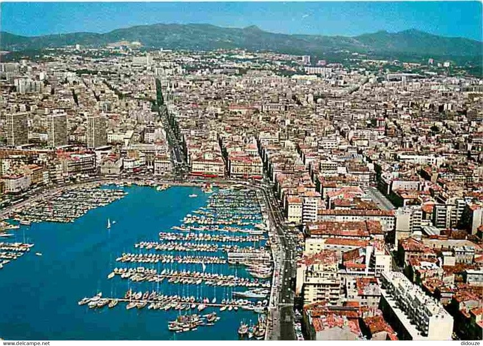 13 - Marseille - Le Vieux Port - Vue Générale Aérienne - Carte Neuve - CPM - Voir Scans Recto-Verso - Old Port, Saint Victor, Le Panier