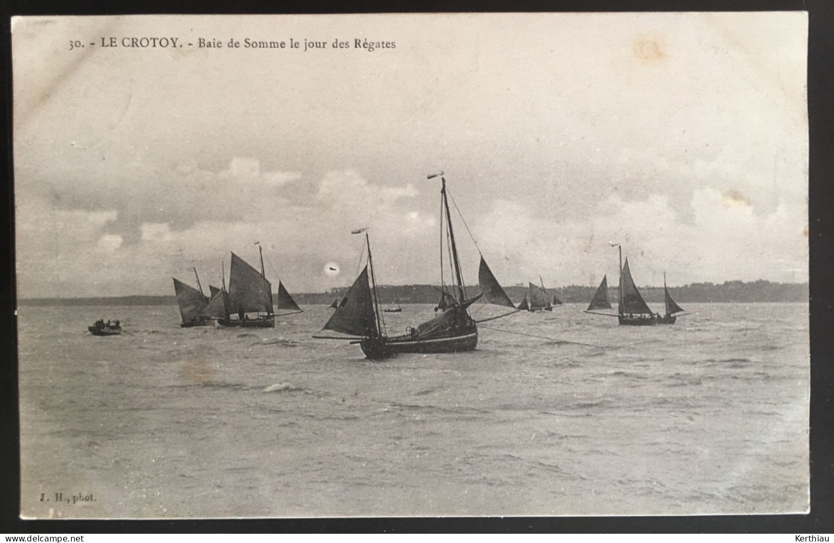 BATEAUX - Le Crotoy  - 3 CPA - A Marée Haute - Bateaux De Pêche Venant De Quitter Le Port -  Baie De Somme Le Jour... - Le Crotoy