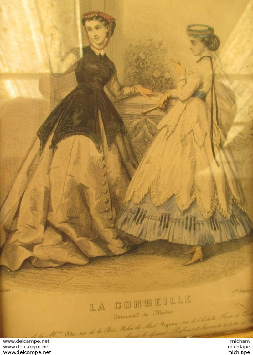 Gravure  Sous Verre  - Cadre En Bois 21/27 Cm  - Gravure  De Mode En Couleurs  - La  Corbeille  1859 - Verre & Cristal