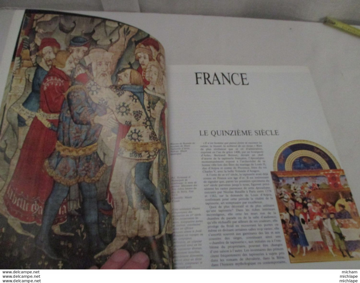 Antiquité  Et Objets D'art - Tapisserie  - 1990 - 79 Pages  -edit. Fabri - Format  22 X 29 -trés Bon état - Kunst