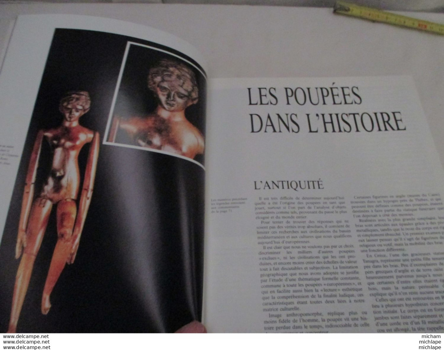 Antiquité  Et Objets D'art - Poupées   - 1990 - 79 Pages  -edit. Fabri - Format  22 X 29 -trés Bon état - Art