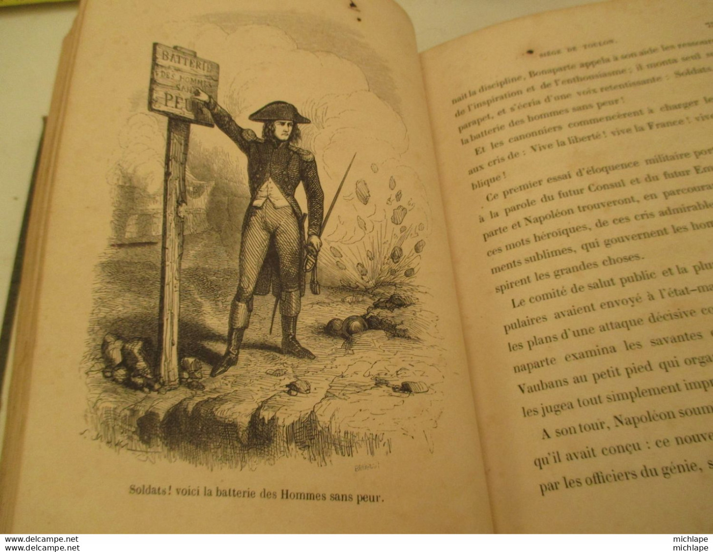Livre - NAPOLEON - De Louis Lurine - 1844 - Nombreuses Illustrations - 314 Pages - Format 13X18 Bon état Général - Armes Neutralisées