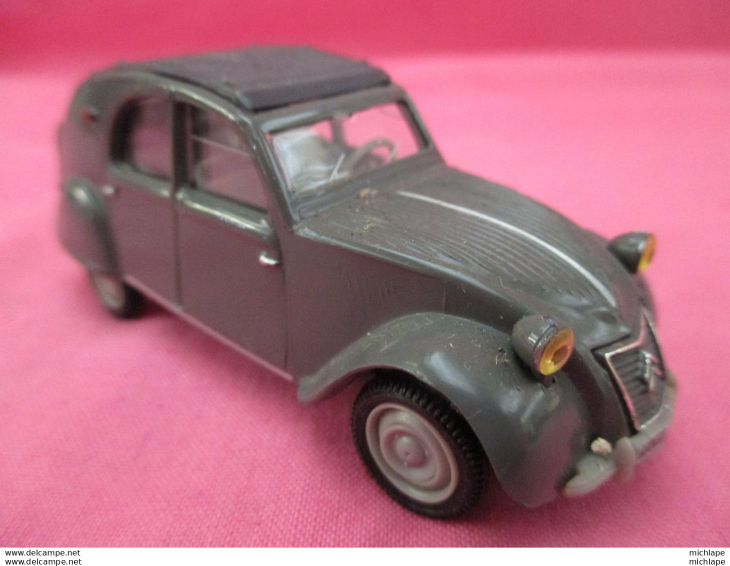 Miniature   Voiture   -1/43em - NOREV -  CITROEN 2 CV    A ZLM - Norev