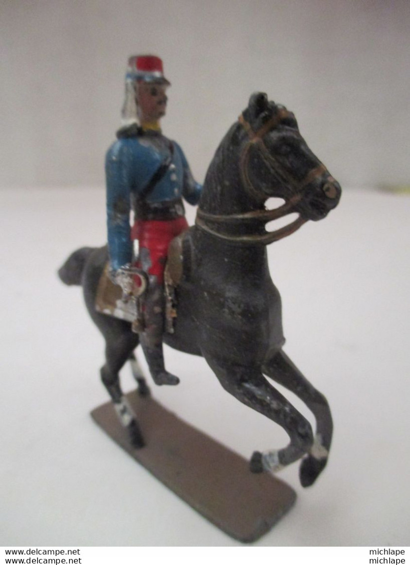 Militaire - Cavalier Et Cheval En Plomb - Jouet Du Début 20 Em - Jouets Anciens
