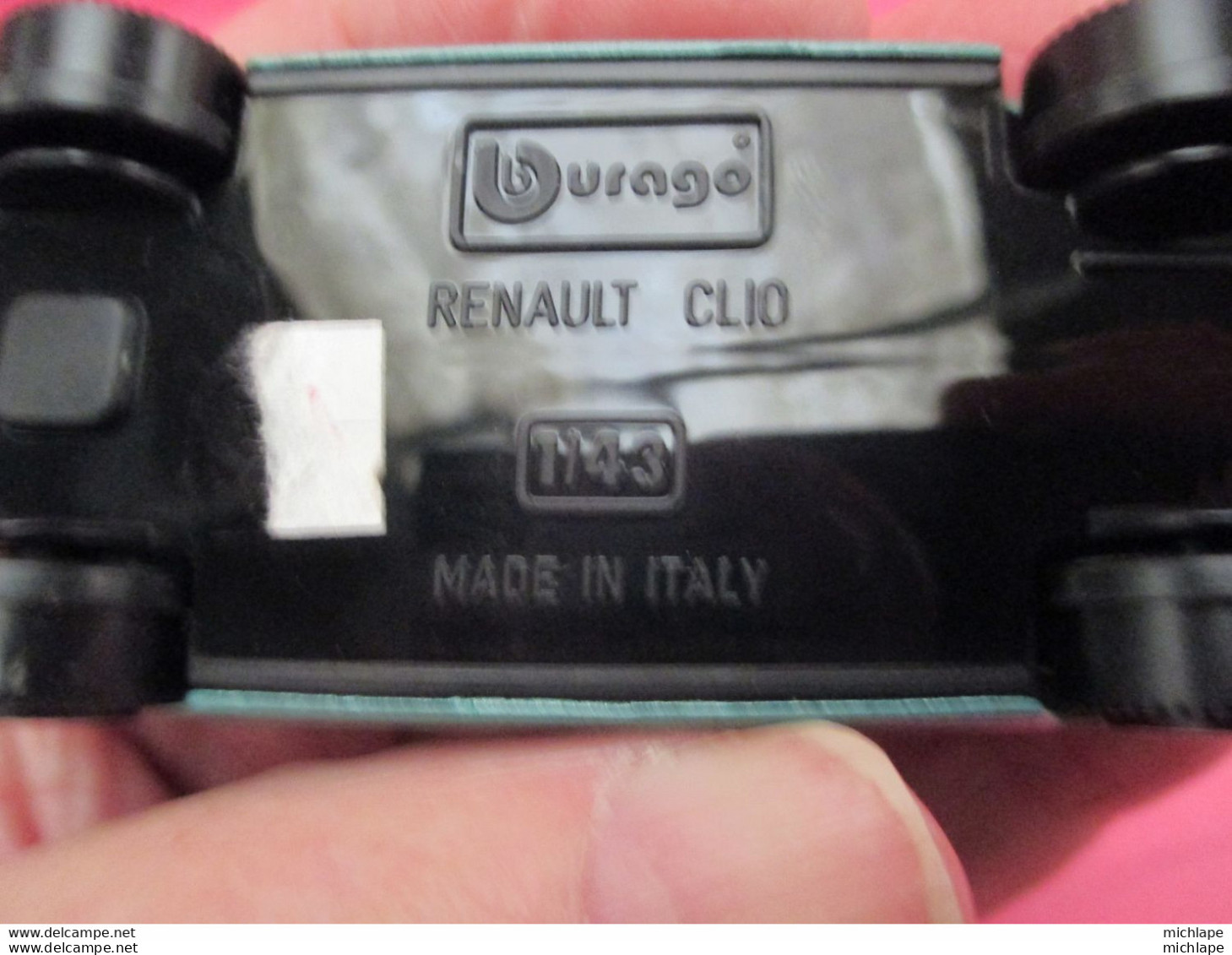 Miniature 1 / 43 Em - BURAGO - RENAULT - CLIO - - Burago