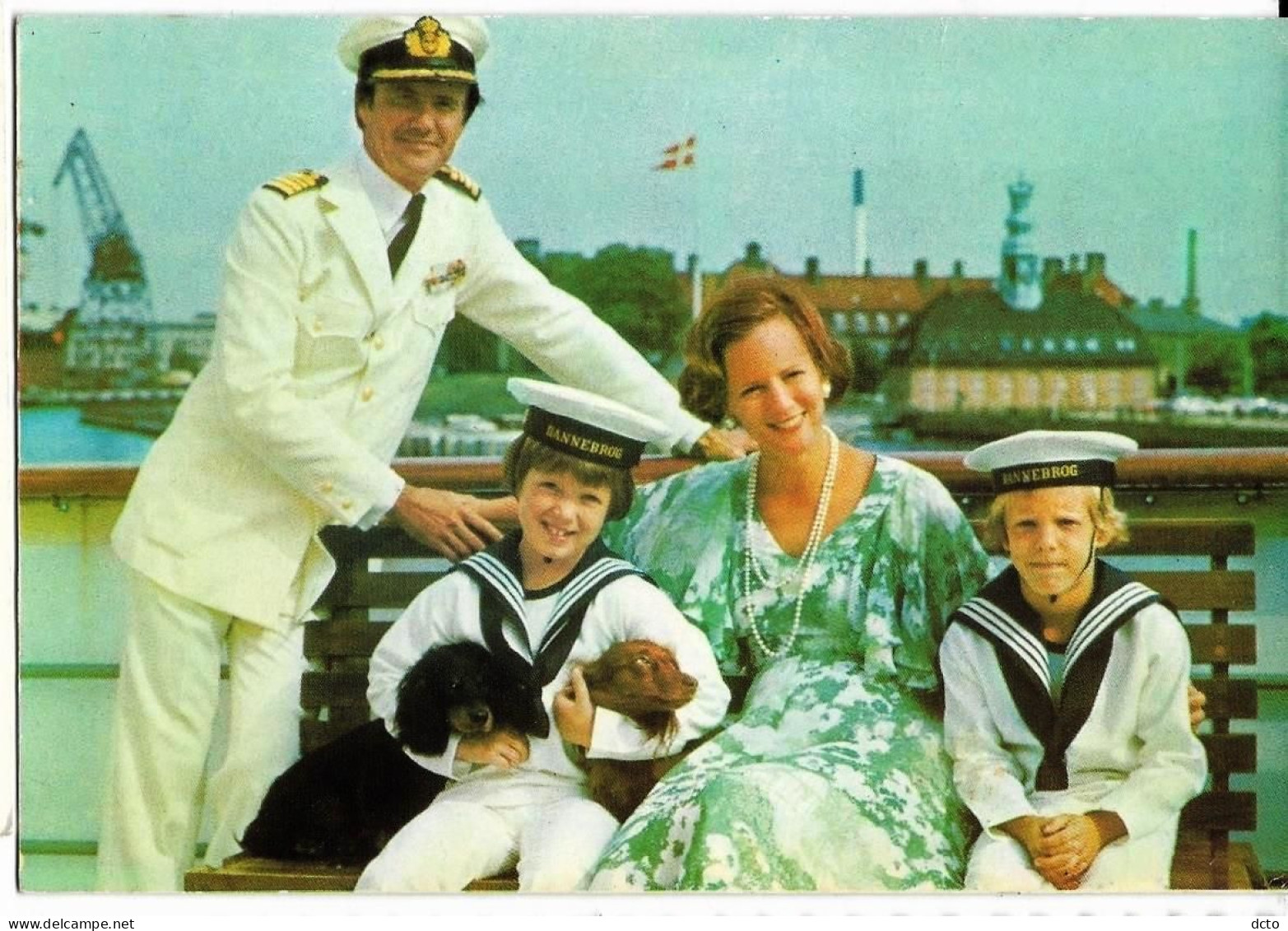 The Royal Family Danmark Ed. Elfelt, Cpm - Denmark