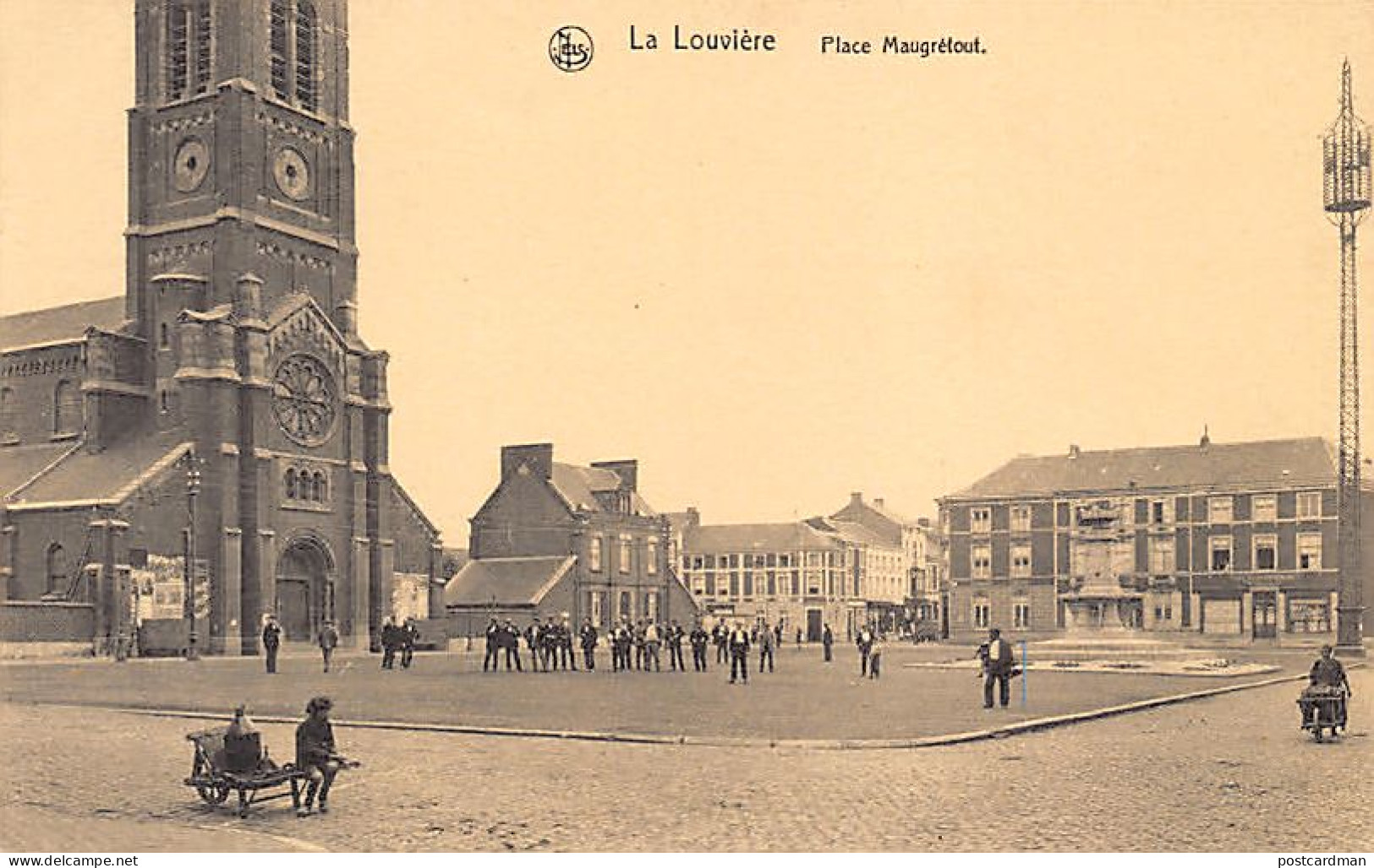 LA LOUVIÈRE (Hainaut) Place Maugrétout - La Louvière
