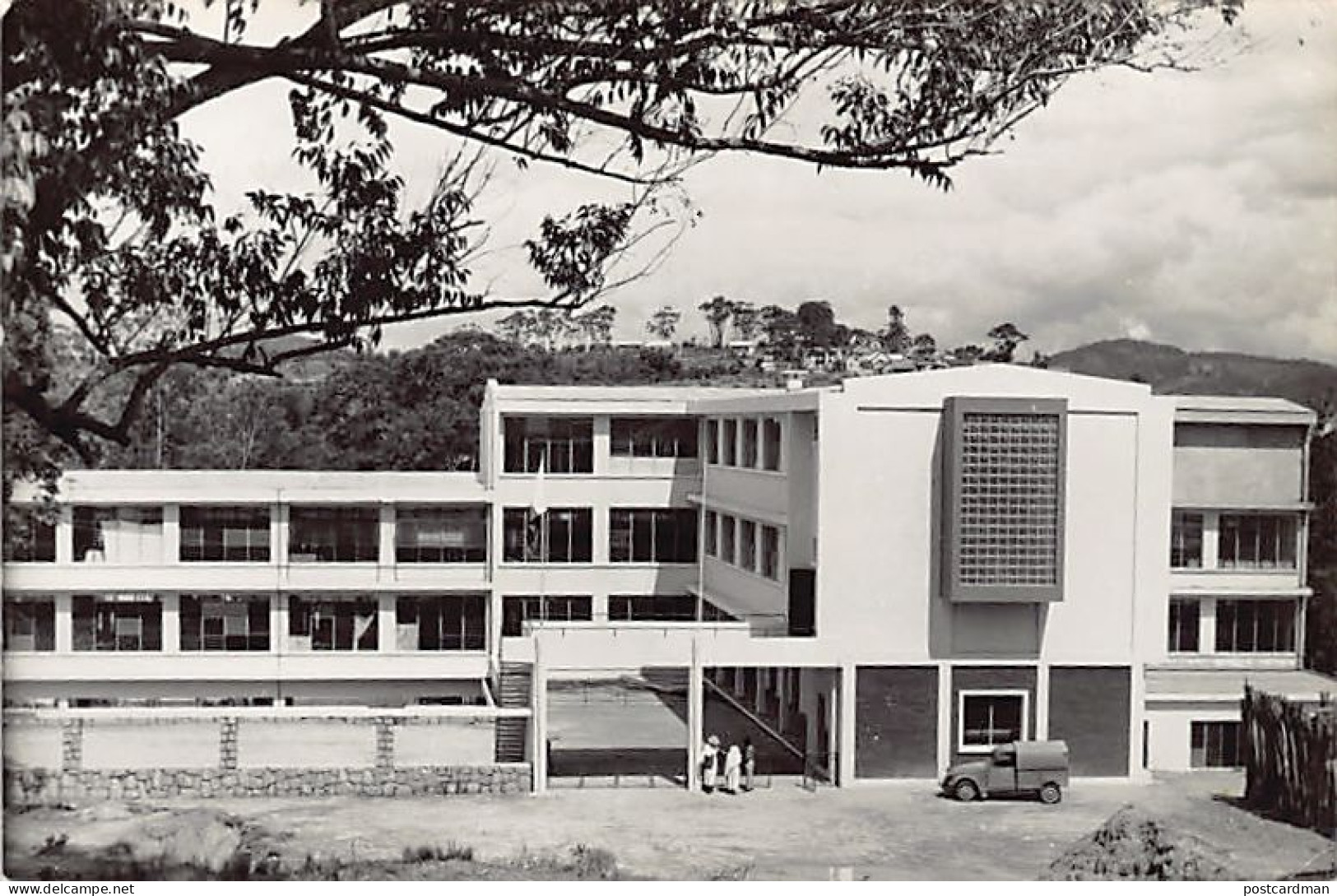 Madagascar - FIANARANTSOA - Collège Moderne Classique - CARTE PHOTO - Ed. Inconnu  - Madagascar