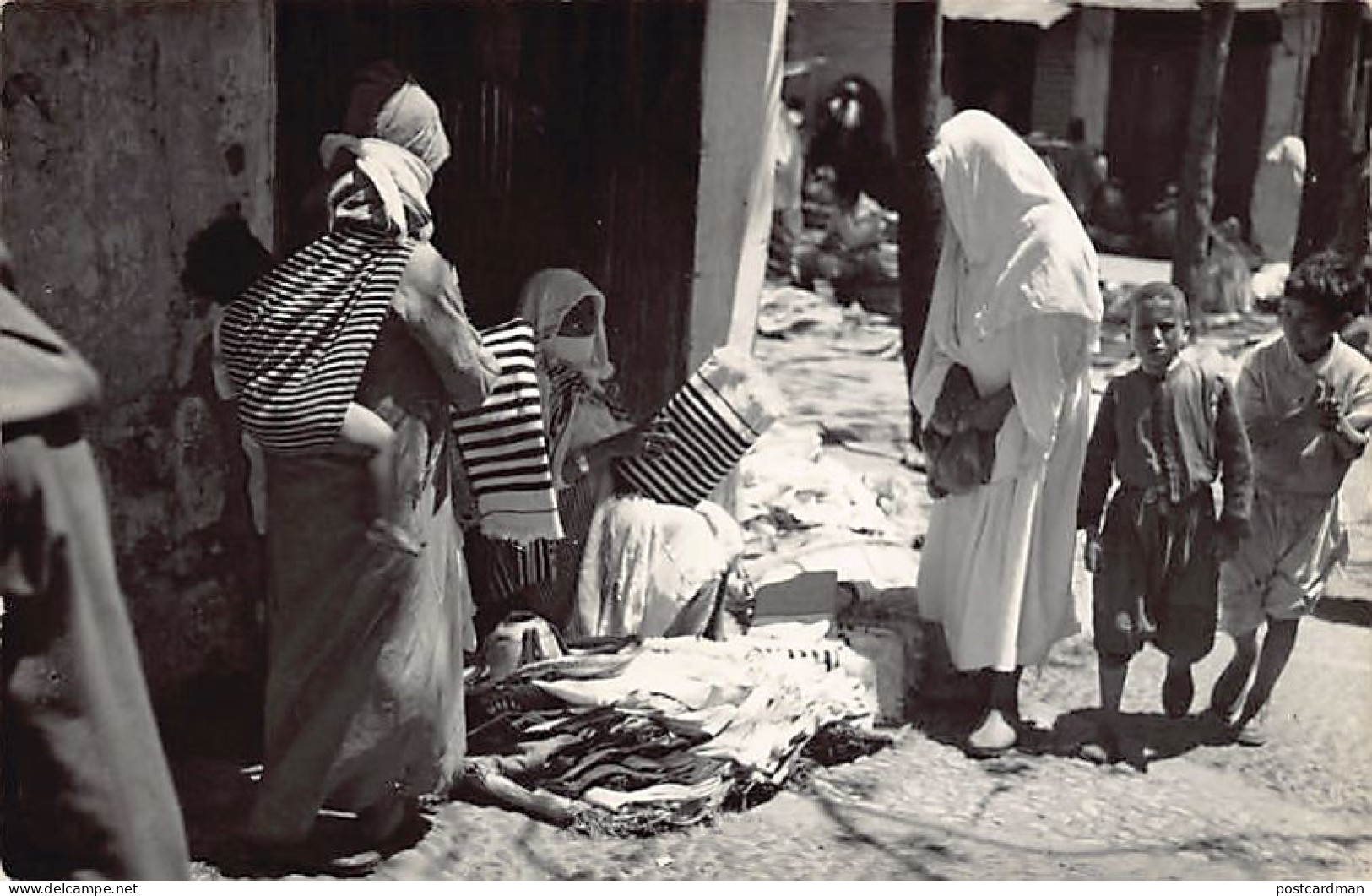 Maroc - TÉTOUAN Tetuan - Vendedoras De Telas - Ed. Foto Garcia Cortés 584 - Sonstige & Ohne Zuordnung