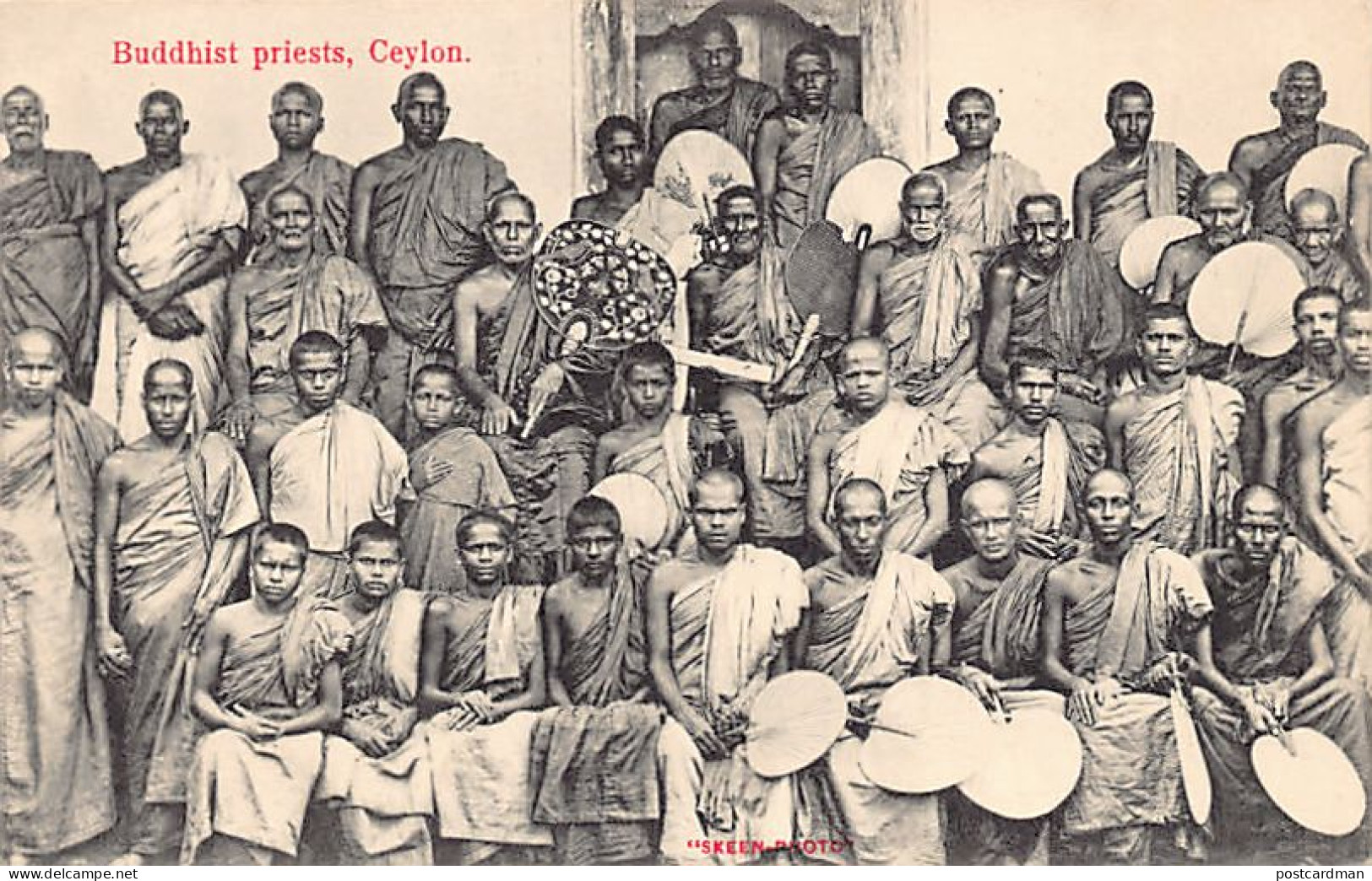 SRI LANKA - Buddhist Priests With Fans - Publ. S.D.H.M. Sadoon  - Sri Lanka (Ceilán)