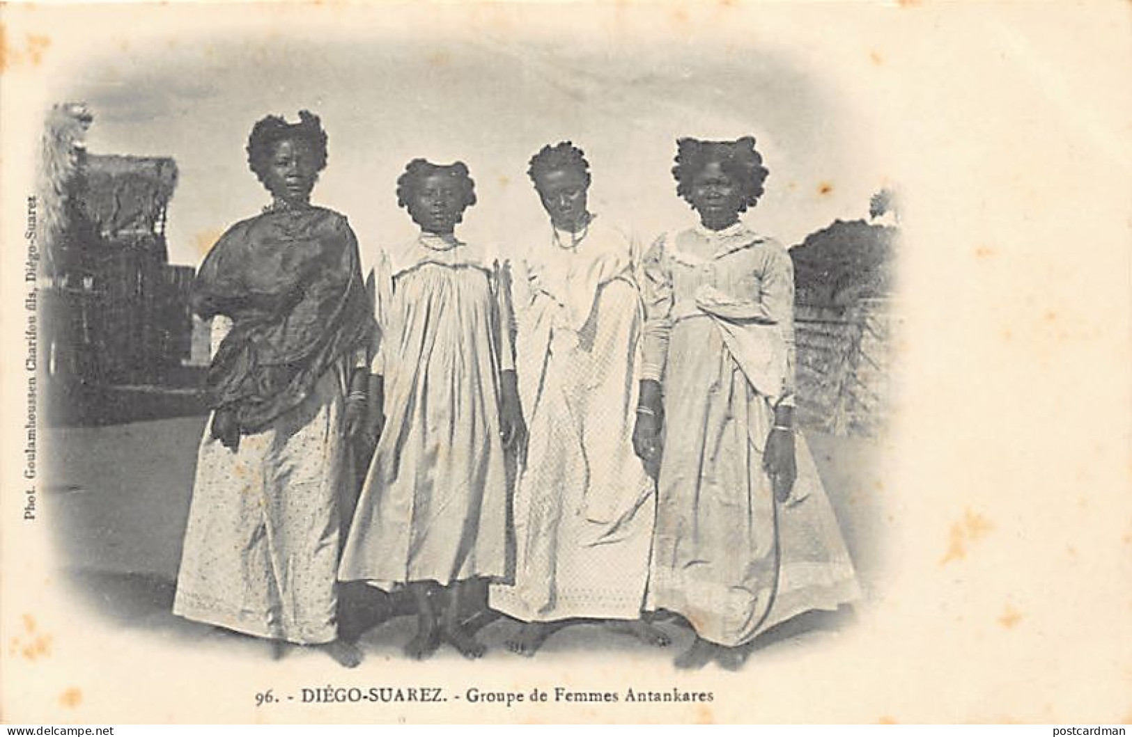 Madagascar - DIÉGO SUAREZ - Groupe De Femmes Antankares - Ed. G. Charifou Fils 96 - Madagascar